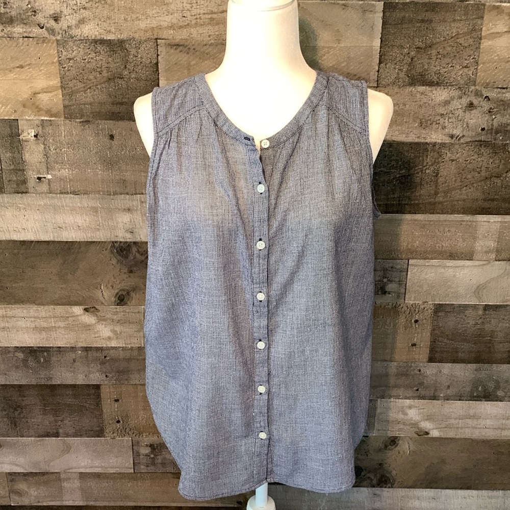 Loft Sleeveless Button Front Preppy Top - Picture 16 of 16